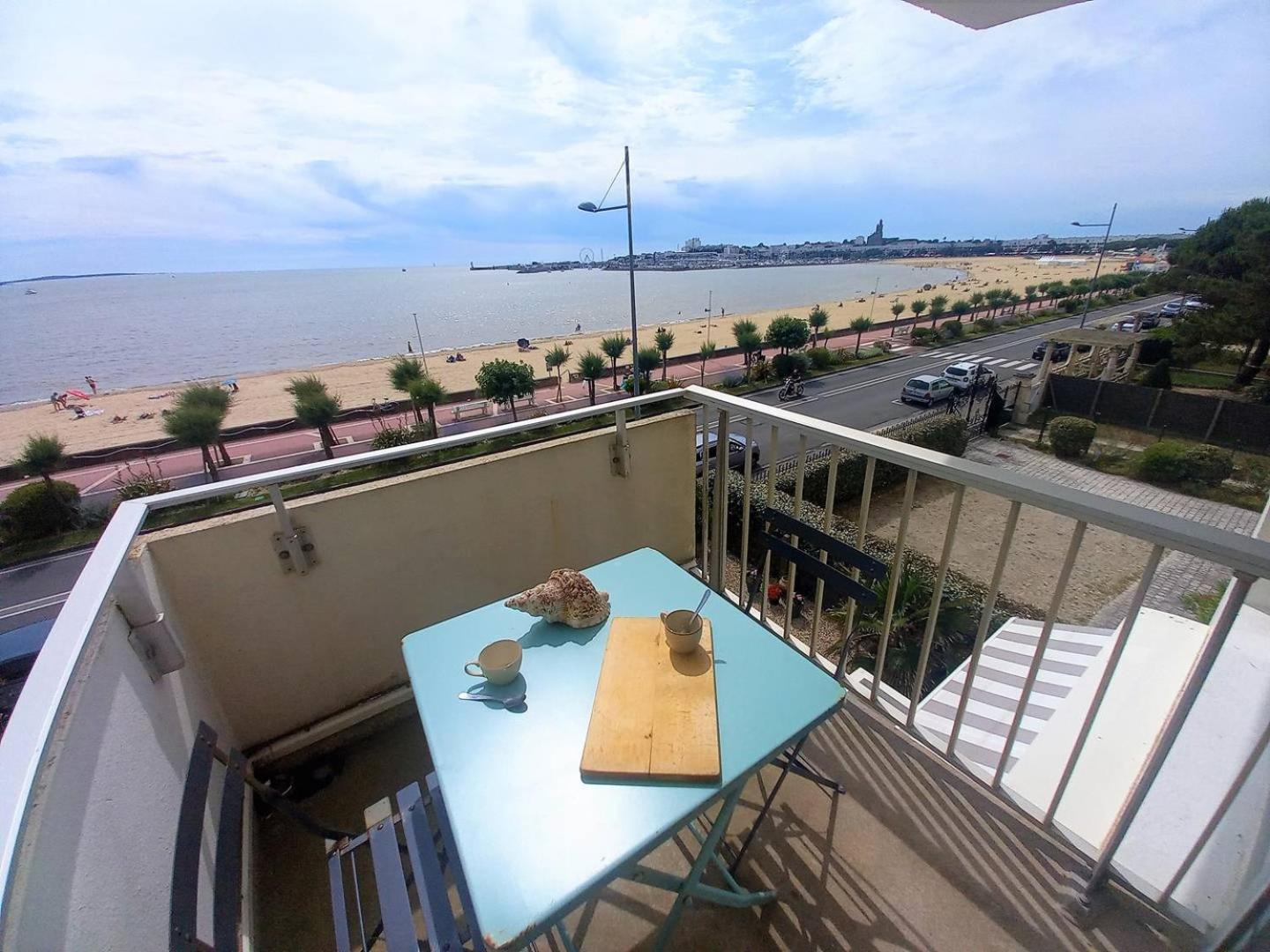Royan - Vue Mer Pour Cet Appartement Face A La Plage - Grande Conche 외부 사진