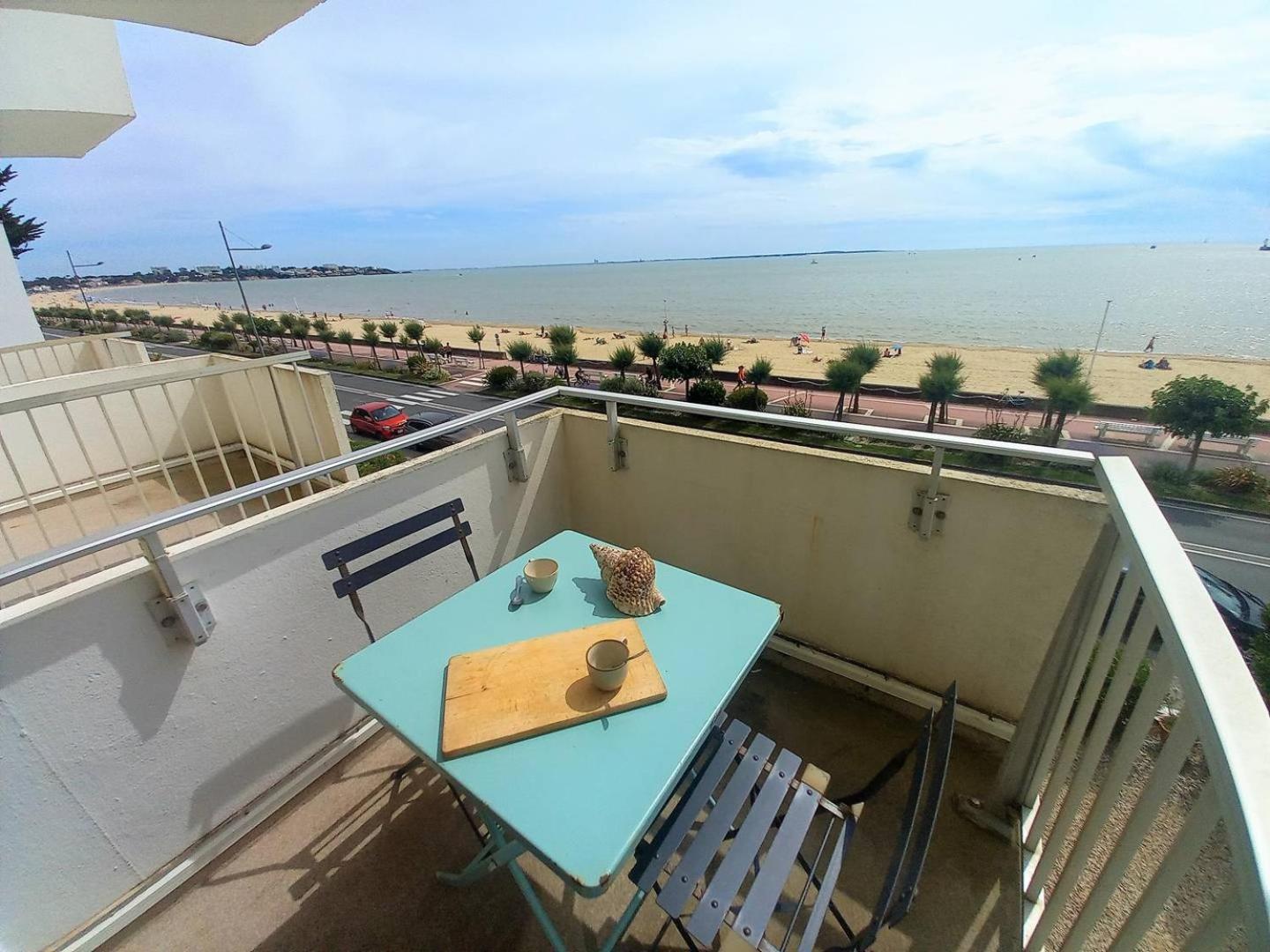 Royan - Vue Mer Pour Cet Appartement Face A La Plage - Grande Conche 외부 사진