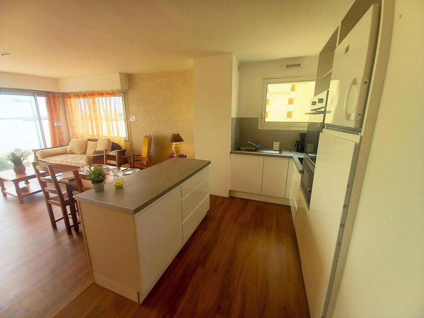 Royan - Vue Mer Pour Cet Appartement Face A La Plage - Grande Conche 외부 사진